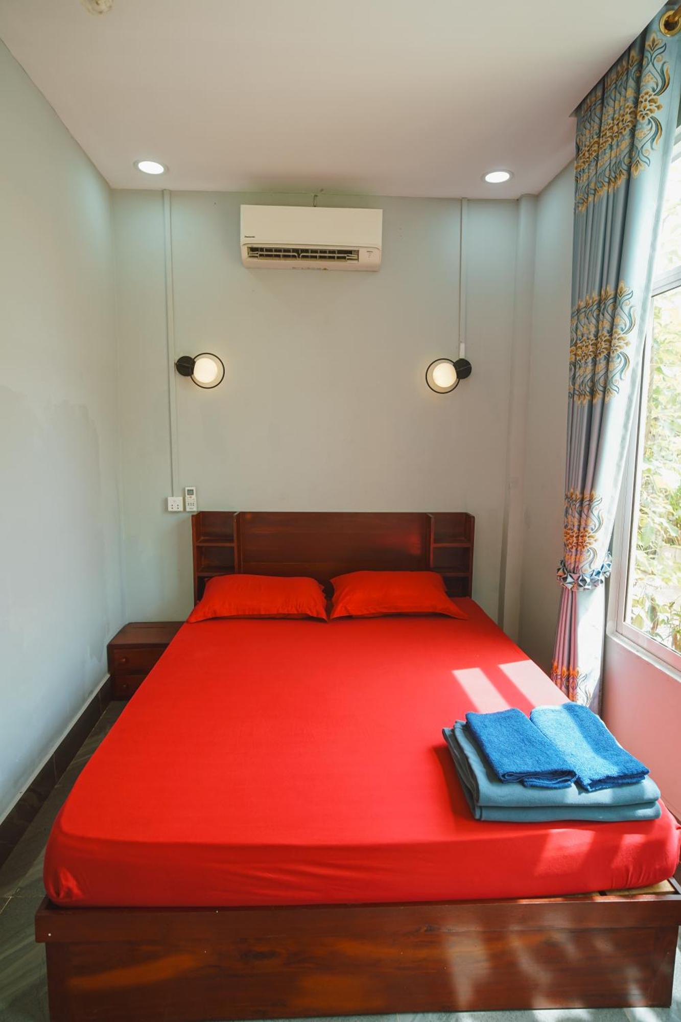 Yellow Star Hostel カンポット エクステリア 写真